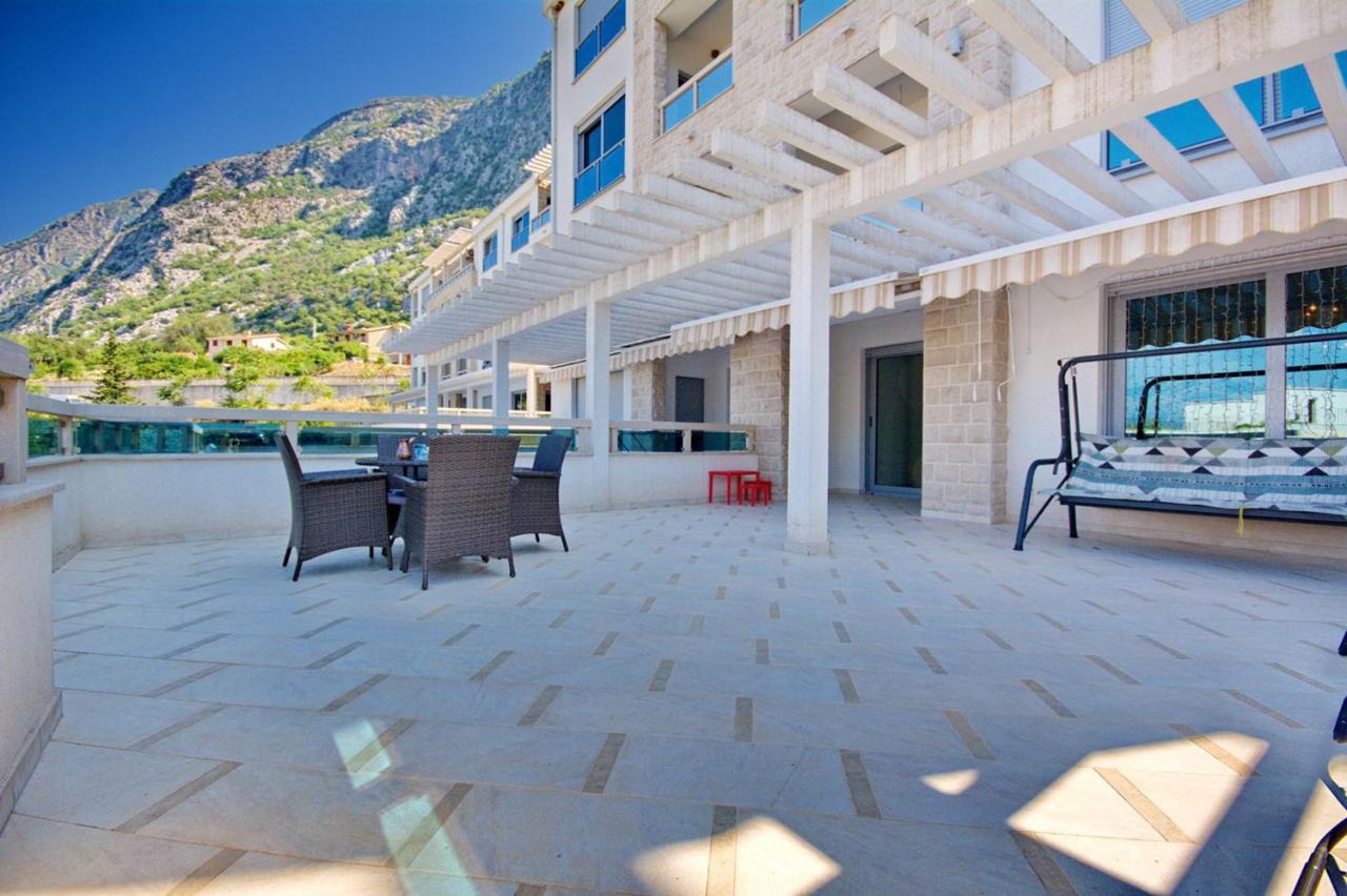 Villa Milla Kotor Exterior photo